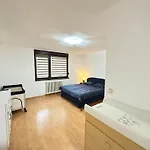 Apartment Dedic With Garden
