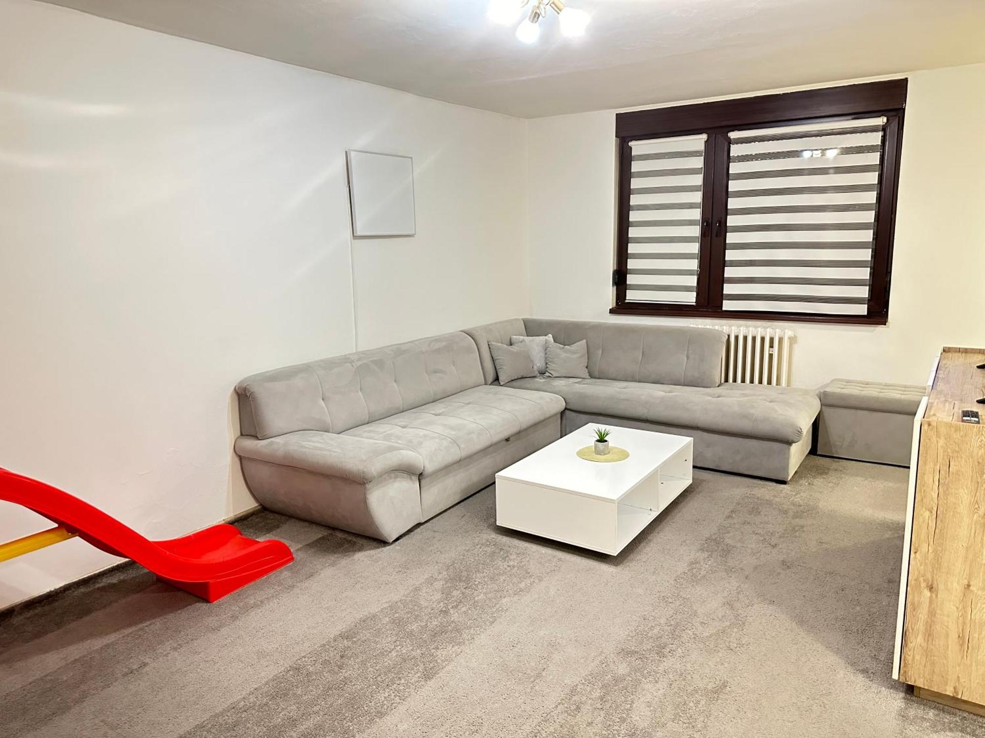 Dedic With Garden Apartment